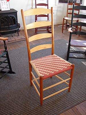 Archivo:Adam Nudd-Homeyer 4 Slat Tappan Side Chair ca 2010s -present