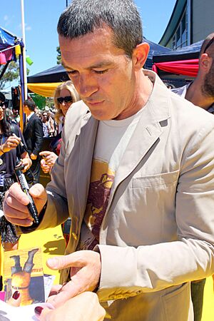 Archivo:Antonio Banderas, 2011
