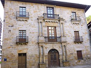 Archivo:Bergara - Egino Mallea jauregia 2