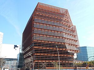 Archivo:CMT BCN