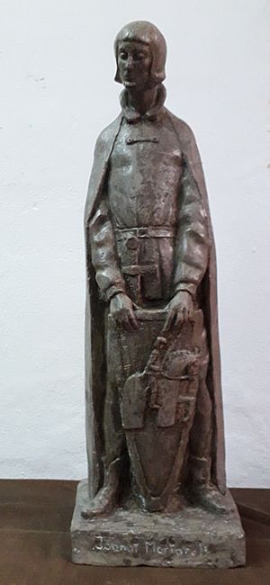 Archivo:Escultura de Joanot Martorell, obra de Josep Rausell Sanchis. Ajuntament de Gandia