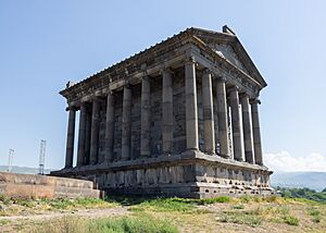 Archivo:Garni Temple, Armenia, Armenia