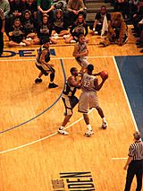 Archivo:Hoya basketball