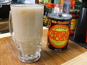 Archivo:Jamaican Irish Moss drink - in can and over ice