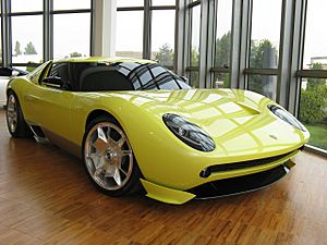 Archivo:Lamborghini Miura Concept