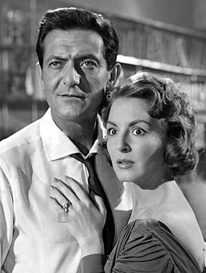 Archivo:Marga López and Alberto Closas in Navidades en junio (1960)