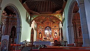Archivo:Ntra Señora de la Victoria - Altar Mayor