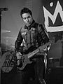 Pete Wentz en un concierto el 26 de mayo de 2013
