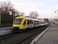 Archivo:Taunusbahn Koeppern LINT