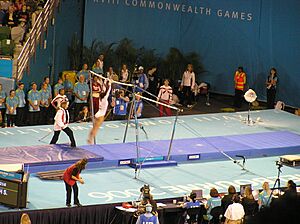 Archivo:Uneven Bars Commonwealth Games
