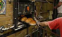 Archivo:Výroba chleba (39)
