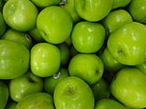 Archivo:(The Granny Smith is a tip-bearing apple cultivar, which originated in Australia in 1868)