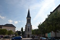 Église Sainte-Croix de Varennes-sur-Allier.JPG