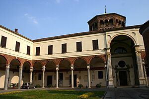 Archivo:0064 - Milano - S. Ambrogio - Canonica - Portico del Bramante - Foto Giovanni Dall'Orto 25-Apr-2007