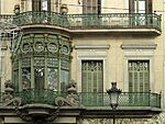 049 Casa Casarramona, pg. de Gràcia 48 (Barcelona), tribuna i balcons.jpg