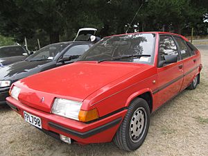 Archivo:1986 Citroen BX19 GT (6835350568)