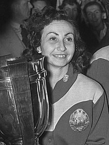 Angelica Rozeanu 1955.jpg