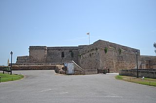 Castell de Sant Carles - Exterior.jpg