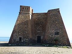 Castillo de Macenas 03