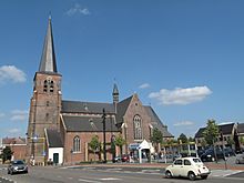 Archivo:Dessel, parochiekerk Sint Niklaas oeg75536 foto3 2012-09-16 14.15