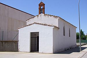 Archivo:Ermita del Carmen-Autol-12484