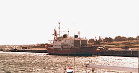 Archivo:HMS-Endurance-MDQ-1982