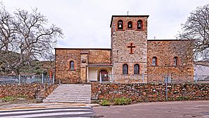 Archivo:Iglesia parroquial de San Lorenzo Mártir en Serradilla del Arroyo