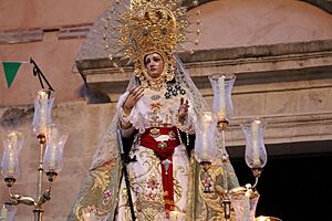 Archivo:La Virgen de Monte-Sión a las puertas del Templo.