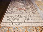 Archivo:Lescar Catedral Mosaico 1