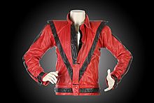 Archivo:Michael Jackson Thriller Jacket