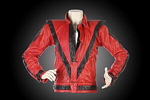 Archivo:Michael Jackson Thriller Jacket