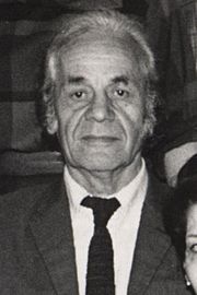 Archivo:Nicanor Parra (cropped)