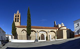 Nuestra Señora de la Asunción en Valencia de las Torres.jpg