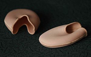 Archivo:Pointe shoe toe pads