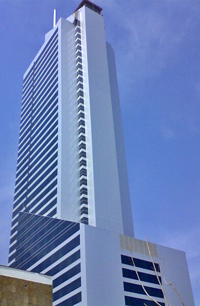 Riu plaza gdl (cropped)
