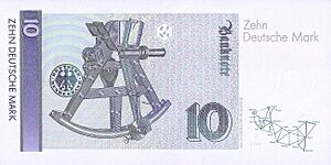 Archivo:10 Mark (Reverse)