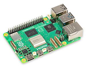 Archivo:23551-raspberry-pi-5