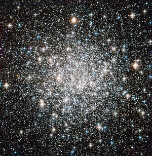 Archivo:A Ten Billion Year Stellar Dance