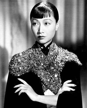 Archivo:Anna May Wong by Eugene Robert Richee, 1937