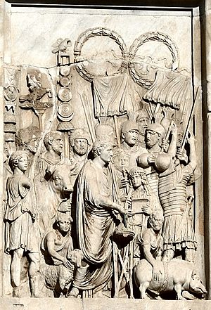 Archivo:Arch of Constantine, Lustration of the troops