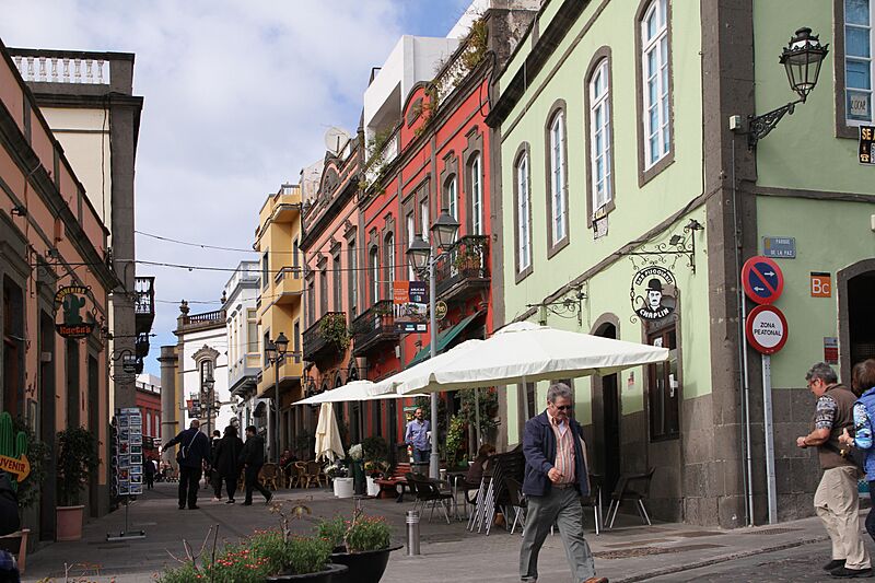 Gran Canaria-Arucas-16-Kathedralplatz-2015-gje