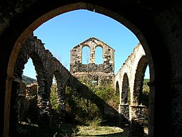 Ruinas de la iglesia de El Vado