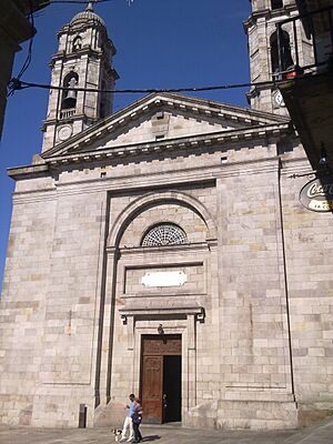 Archivo:Iglesia Colegiata de Santa María, Vigo