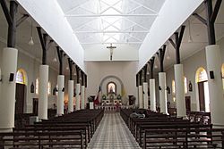 Archivo:Iglesia Santa Rosa de Pelequén 01