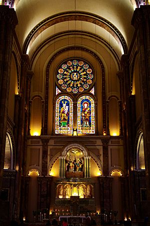 Archivo:Interior de la Catedral de la Inmaculada
