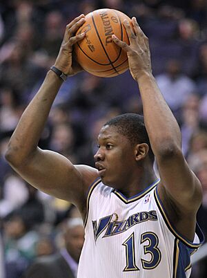 Archivo:Kevin Seraphin Wizards