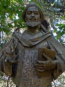 Madrid - Ciudad Universitaria, Monumento a Muhammad al-Juarismi (cropped).jpg