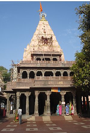 Archivo:Mahakal Temple Ujjain