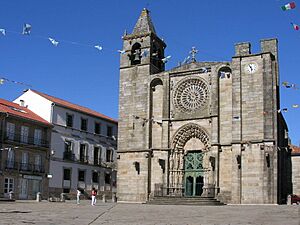 Archivo:Noia 060828 060