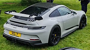 Archivo:Porsche 911 992 GT3 Rear